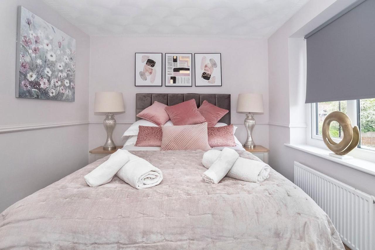 Victoria Retreat Villa ยอร์ค ภายนอก รูปภาพ